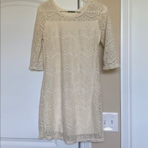 Cream lace 3/4 sleeve dress